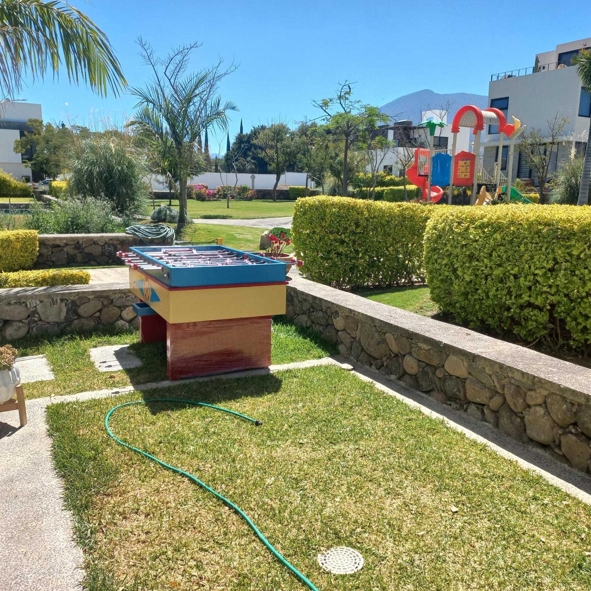 Hermosa Casa En Orilla Del Lago -Zona De Villedos- San Cristobal Zapotitlan المظهر الخارجي الصورة